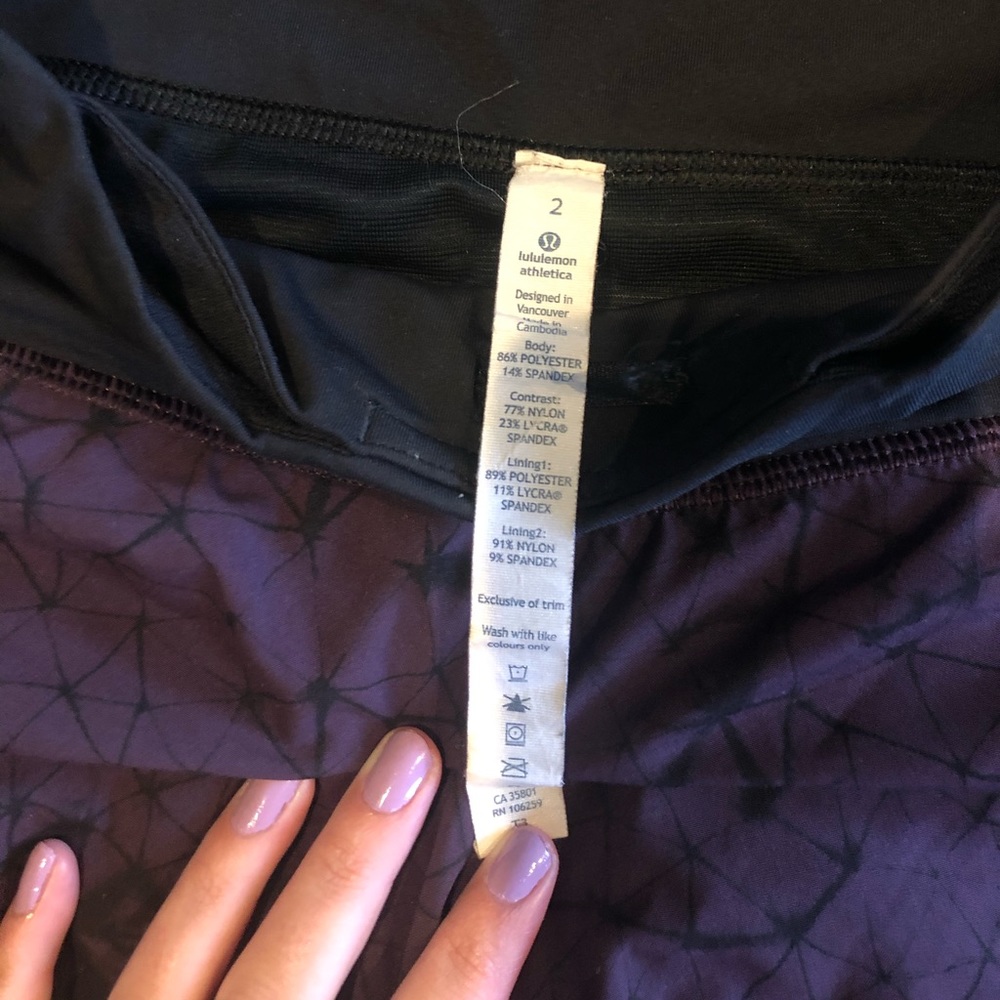Lululemon super cute shorts - Picture 4 of 5